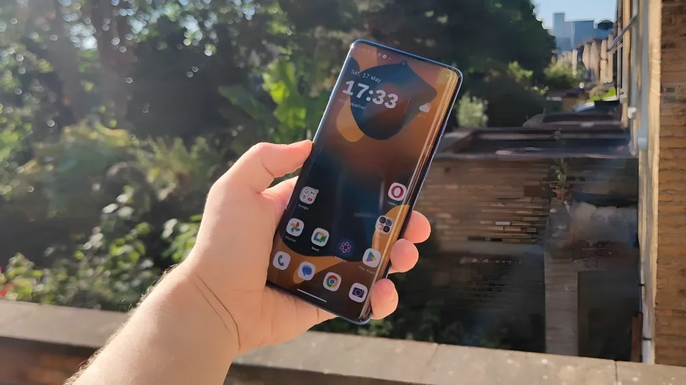 motorola edge 60 pro price